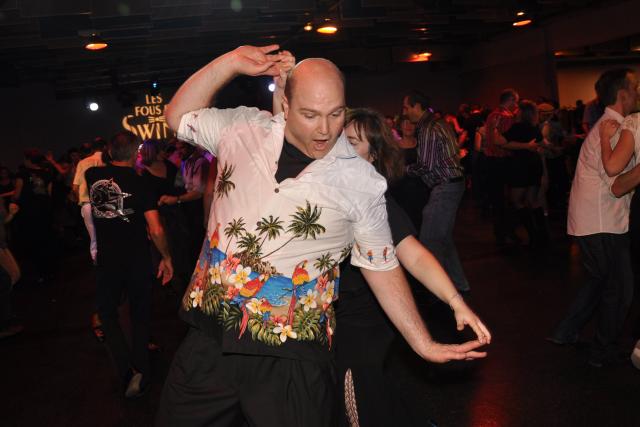 min 2010 11 13 fous swing 283